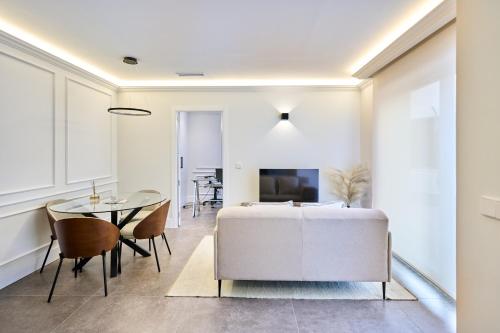 Villa Harmonices Mirasierra Apartments