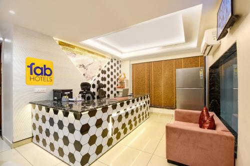 Μια τηλεόραση ή/και κέντρο ψυχαγωγίας στο FabHotel Elvilla