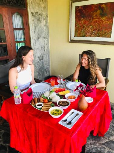 Jídlo v bed and breakfast nebo okolí