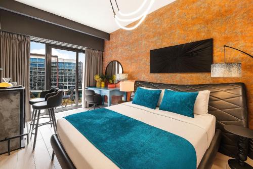 Daniels Studio at Meydan with Community View