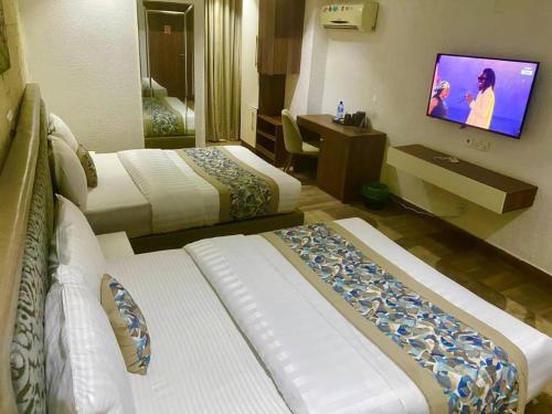 Gallery image of Blue Orange Hotel and Towers - Onipanu, Lagos in Ikorodu