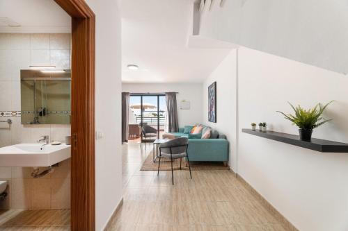 Arpon Santa Rosa 4 by Escape Home