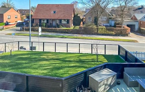 Zahrada ubytování Cozy Apartment In Varde With Wifi