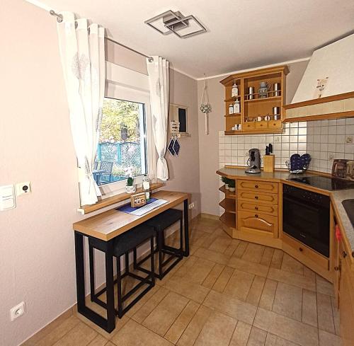 Köök või kööginurk majutusasutuses Ferienhaus Matthies