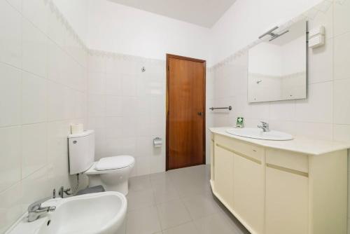 Ένα μπάνιο στο Casa do Massapez by Mth