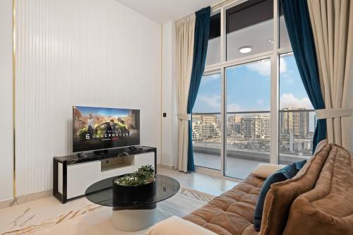 Luxury Stay in Dubai - Wellness & Pool