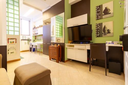 Modern and cozy apt in Darsena area