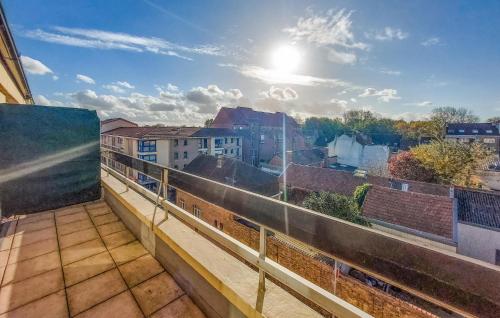 Μπαλκόνι ή βεράντα στο Cozy Apartment In Dunkerque