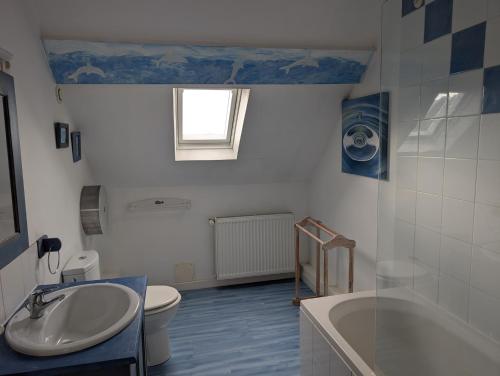 Koupelna v ubytování Les Hiboux