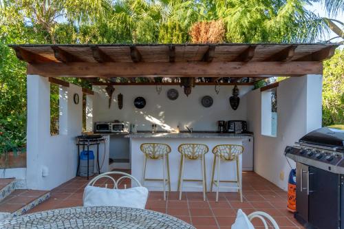 Villa Alegria Villa Apt with Sole Use of Private Pool