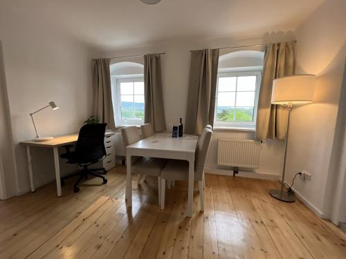 Φωτογραφία από το άλμπουμ του Yellow House Apartments - Top 3 σε Στάιρ