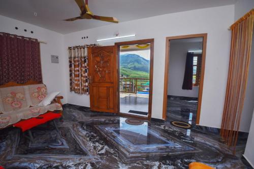 Γενική θέα στο βουνό ή θέα στο βουνό από  αυτό το κάμπινγκ