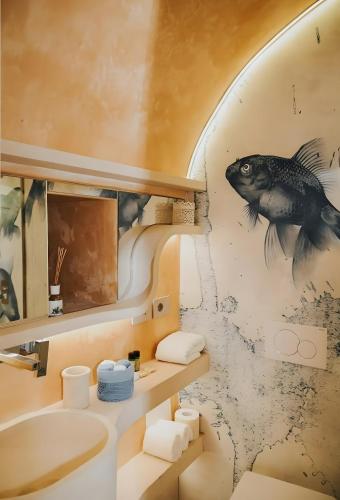 Ένα μπάνιο στο Grotta Angolo Laggetto