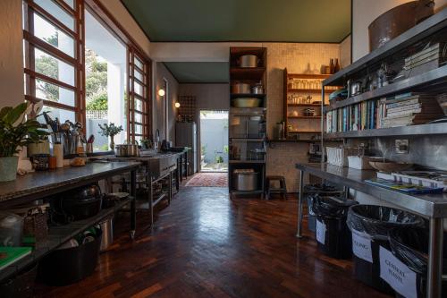 Φωτογραφία από το άλμπουμ του Axminster House σε Muizenberg