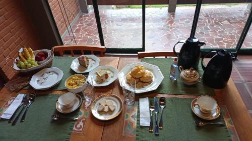 Φαγητό σε αυτό το ξενοδοχείο ή κάπου εκεί κοντά