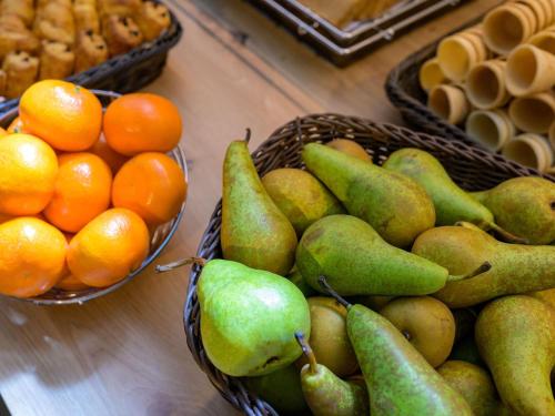 Jídlo v hotelu nebo okolí