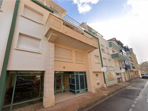 Appartement T2 à Arcachon à 400m de la plage avec balcon et parking privé
