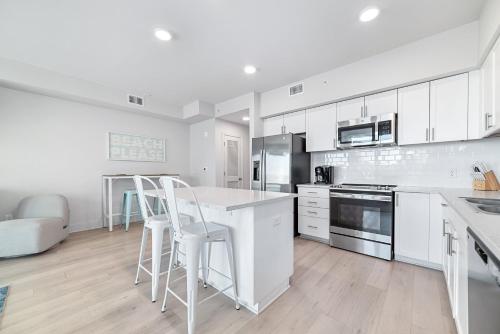 Η κουζίνα ή μικρή κουζίνα στο Sea Glass Unit 209