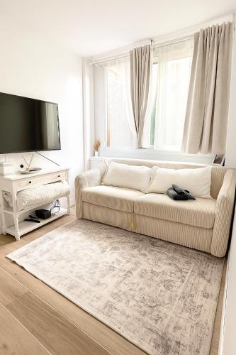 Sweet Apartment Paris