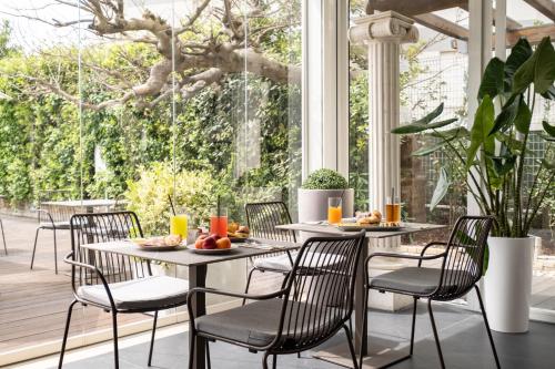 En have udenfor Park Hotel Cellini