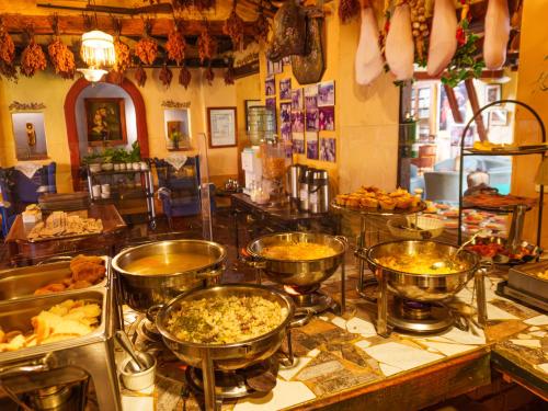 Jídlo v hotelu nebo okolí