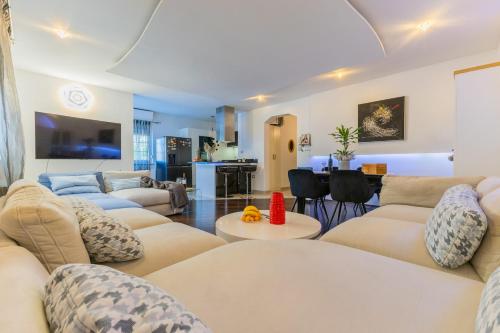 Apartment Moela 1 with terrace