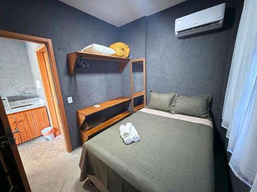 Postel nebo postele na pokoji v ubytování MHV Milagres - Studio Guadalupe 07, One-Bedroom Ap