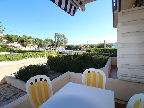Apartamento reformado 50m de la playa de Grifeu - ES-228-204