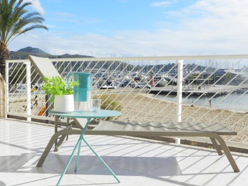 Harmony Seafront 365 by Can Ventet