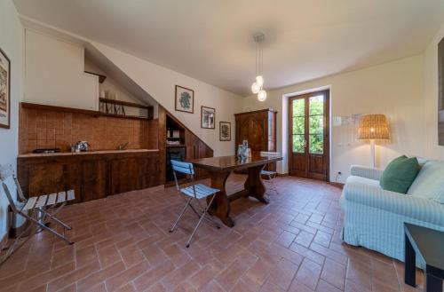 Η κουζίνα ή μικρή κουζίνα στο Antico Borgo Delle Rose