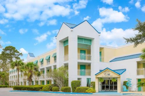 a rendering of the front of a hotel at Hotel Carolina Double Room - 2 Queen Beds in Hilton Head Island