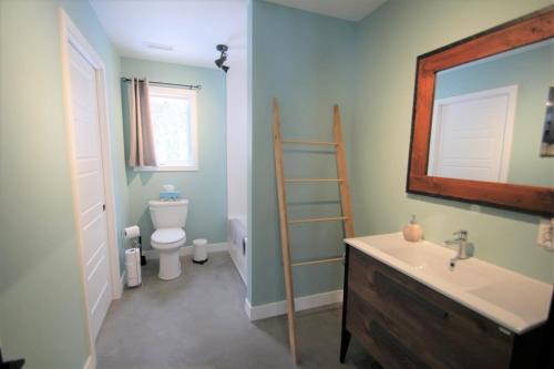 Phòng tắm tại Chalet Nature de Charlevoix