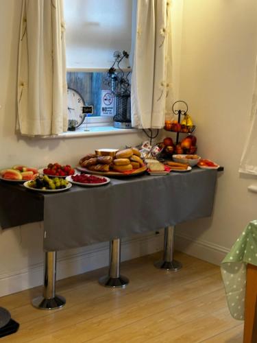 Jídlo v bed and breakfast nebo okolí