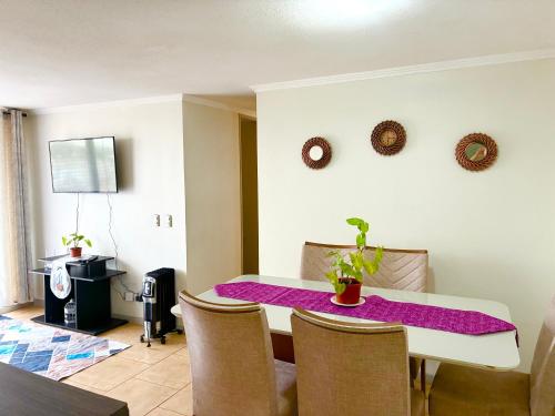 Télévision ou salle de divertissement dans l'établissement Hermoso depto Céntrico, atención Empresas Facturas