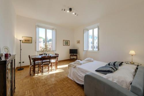 Magnoliahome - Vatican Dome View