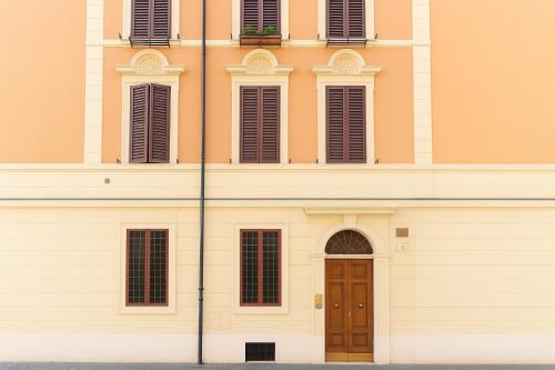 Imagen de la galería de REALE COLOSSEO TREVI HOME - private garden, en Roma