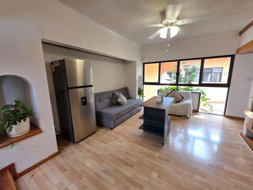 Χώρος καθιστικού στο Bamboo Habitación Talavera 1