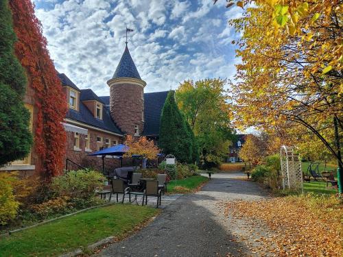 Zahrada ubytování Chateau Murdock Gite