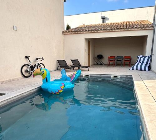 Bazén v ubytování Residence Active nebo v jeho okolí