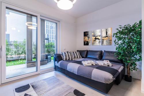 Prime Living Milano Merlata - Cozy Garden Apartment