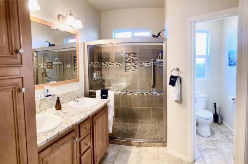 Vannituba majutusasutuses ️Local VIEWPet FriendlyBOAT ParkingAntelopeCanyonHorseshoeBend 7-12 min