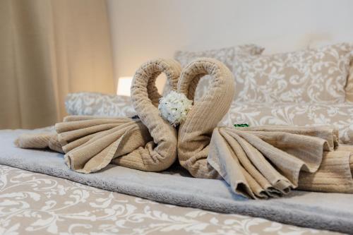 Ένα ή περισσότερα κρεβάτια σε δωμάτιο στο BNB Sklenarova Apartment with Balcony