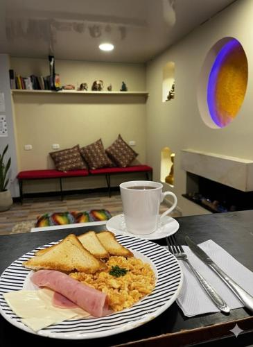 Jídlo v hotelu nebo okolí