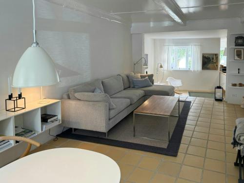 Гостиная зона в Town House With Sea View In Historic Ærøskøbing