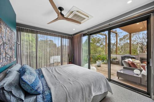 En eller flere senge i et værelse på The Pelican