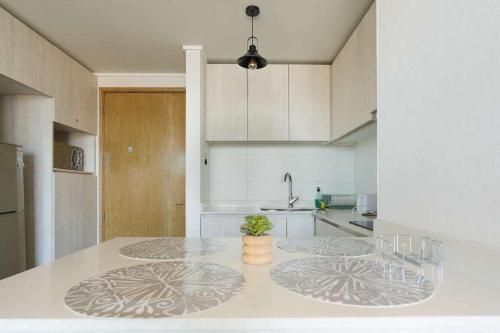 Kuchyň nebo kuchyňský kout v ubytování Vista al mar y relax total en el corazón de Concón