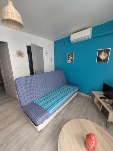 Le Mistral location