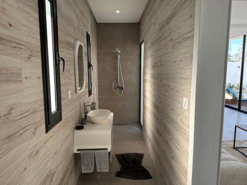 Ένα μπάνιο στο Dar Lilla