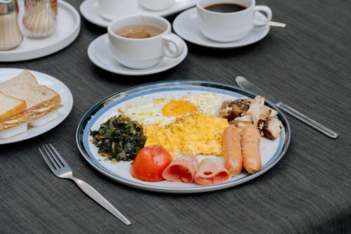 Jídlo v hotelu nebo okolí