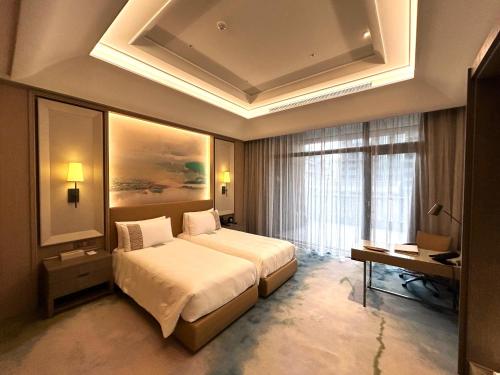 Grand Mayfull Taipei — Bedroom